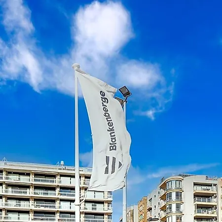 Beautiful Near Center Apartamento *