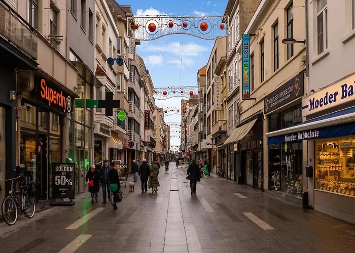 Beautiful Near Center 布兰肯贝赫